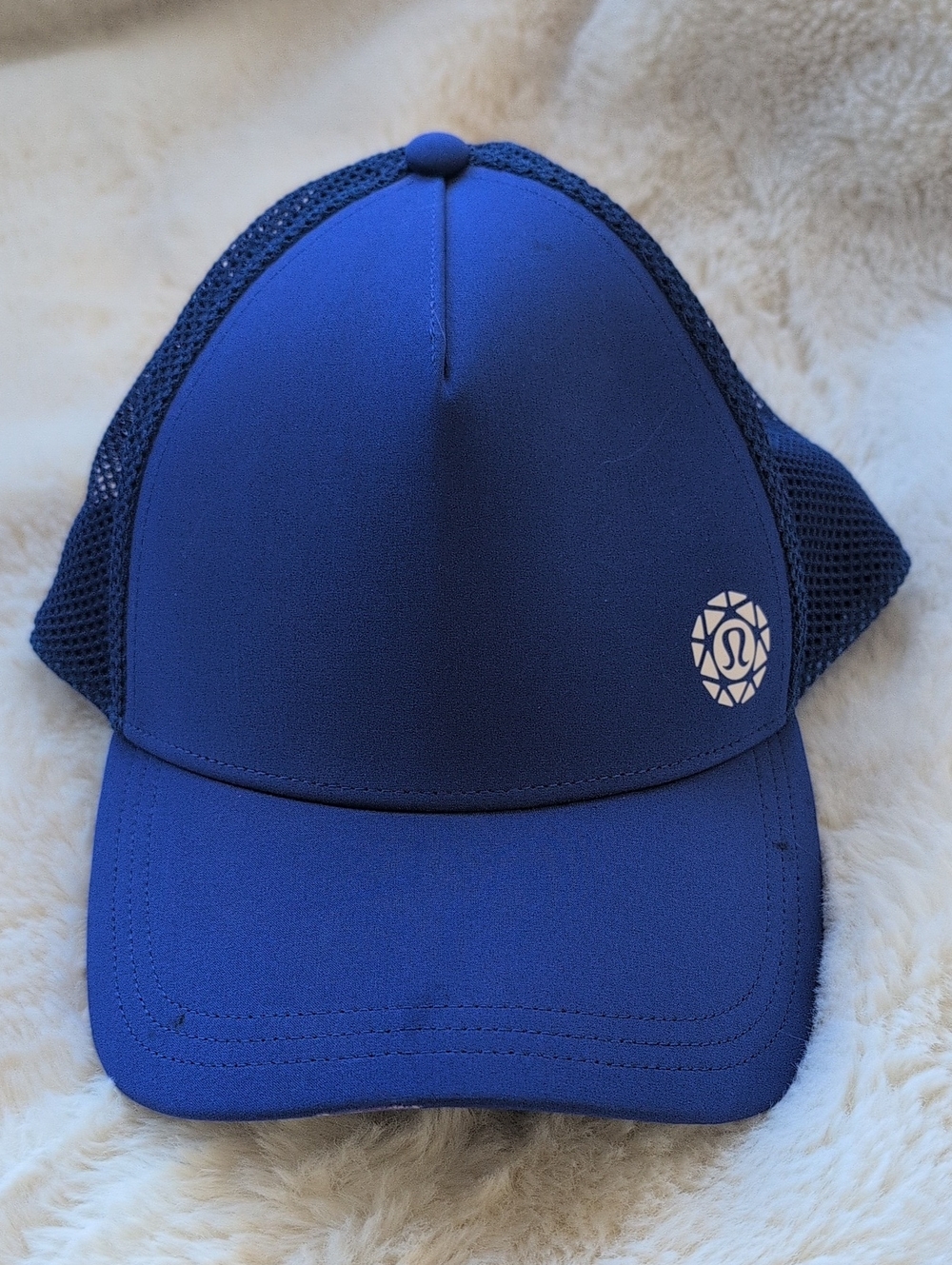 lululemon athletica Seawheeze Royal Blue Mesh Trucker Hat